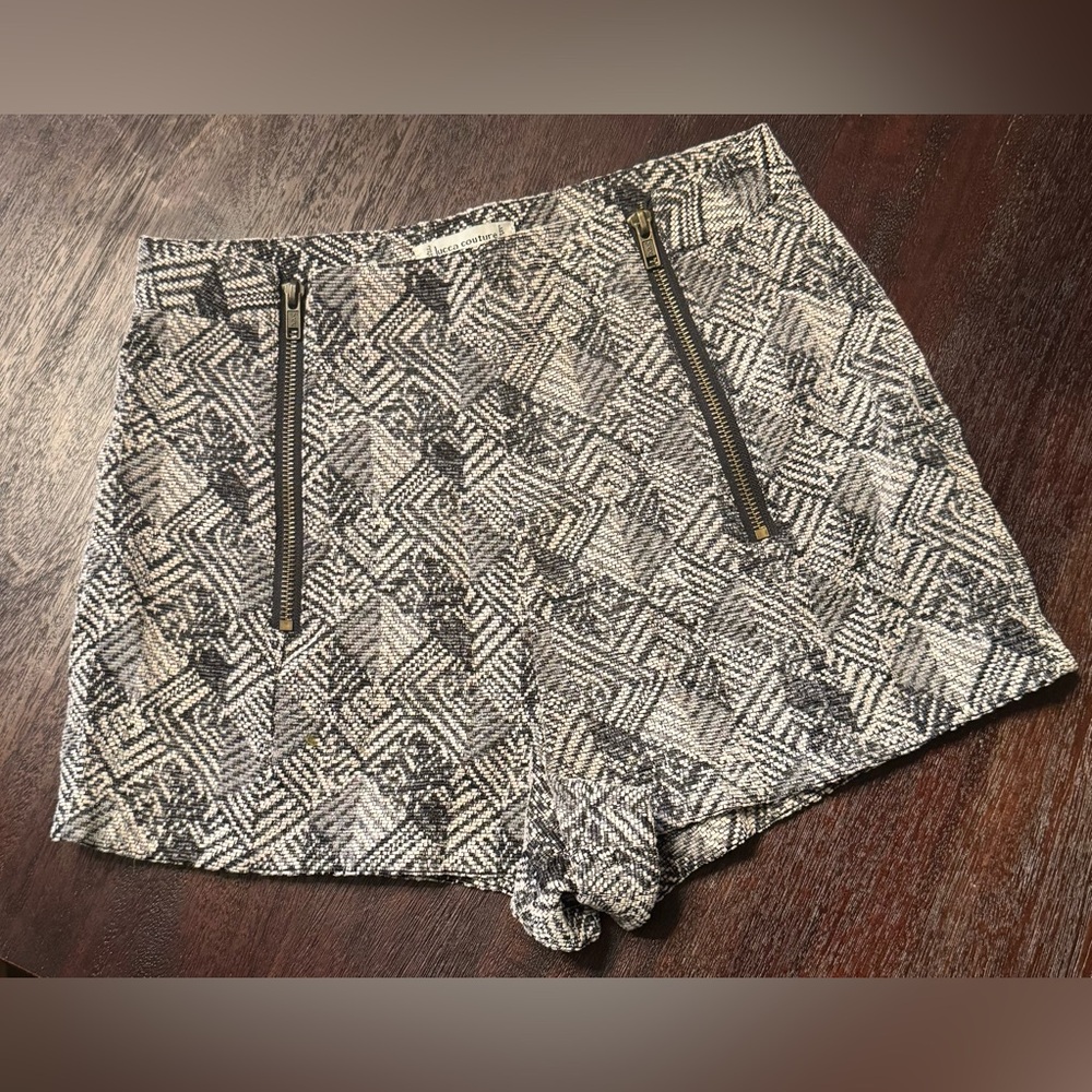Lucca Couture hot shorts. Size 4.